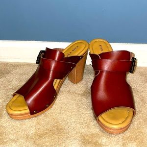 Kind Karma by Sugar Leather Heel Sandals Size 10